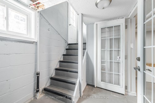 2935 St Clair Avenue E, Toronto, ON - Indoor Photo Showing Other Room