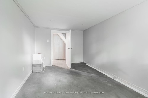 2935 St Clair Avenue E, Toronto, ON - Indoor Photo Showing Other Room