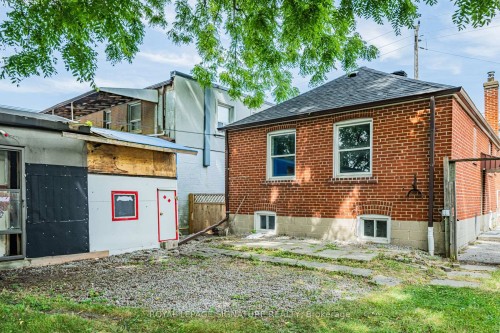 2935 St Clair Avenue E, Toronto, ON - Outdoor With Exterior