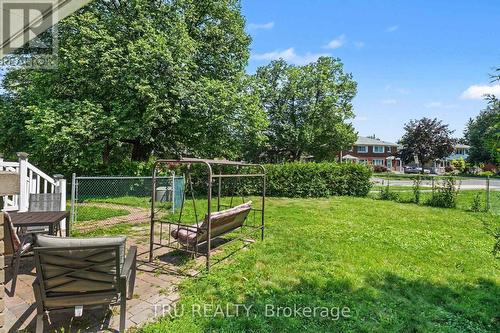1908 Saunderson Drive, Ottawa, ON - Outdoor