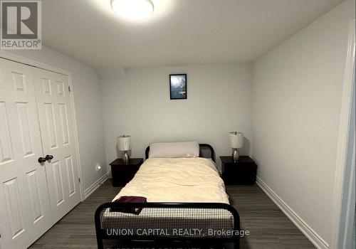 41 MANILA AVENUE , Markham, Ontario L3R 0K6 2