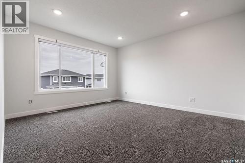 213 Dubois Crescent, Saskatoon, SK - Indoor Photo Showing Other Room