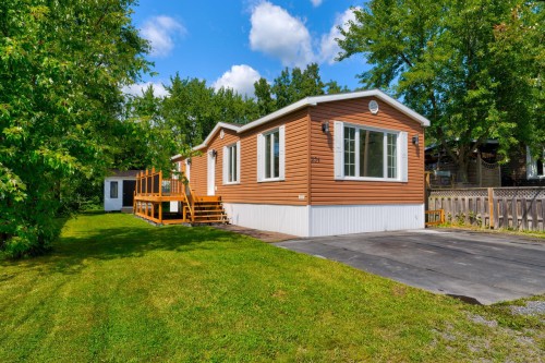 234 Rue de la Nacelle  Saint-Jean-Sur-Richelieu, QC J2Y 1C4