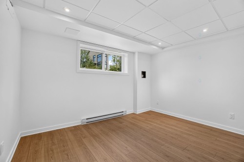 Chambre à coucher - 301 Ch. Du Quartier-Du-Cerf, Saint-Côme, QC - Indoor Photo Showing Other Room