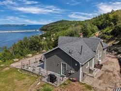 39132 Cabot Trail Ingonish Ferry, NS B0C 1L0