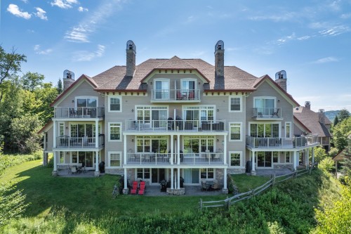 Aerial View - 4-225 Rue Du Mont-Plaisant, Mont-Tremblant, QC - Outdoor With Facade