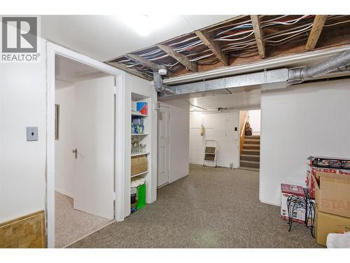 1339 Richter Street, Kelowna, BC - Indoor Photo Showing Basement