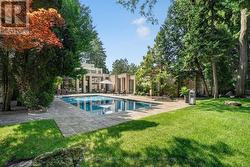 12 TUDOR GATE  Toronto, ON M2L 1N4