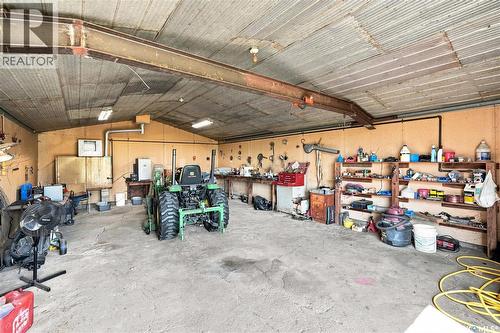 Blue Acreage, Corman Park Rm No. 344, SK - Indoor Photo Showing Garage