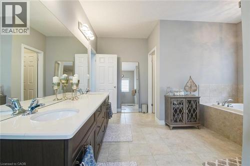 49 Scots Pine Trail, Kitchener, ON - Indoor Photo Showing Bathroom