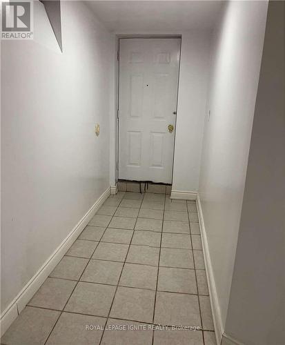 84 DON MINAKER DRIVE , Brampton, Ontario L6P 1R7 2
