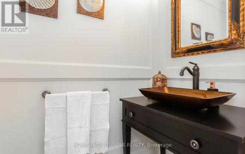 1335 Mississauga Road, Mississauga, ON - Indoor Photo Showing Bathroom
