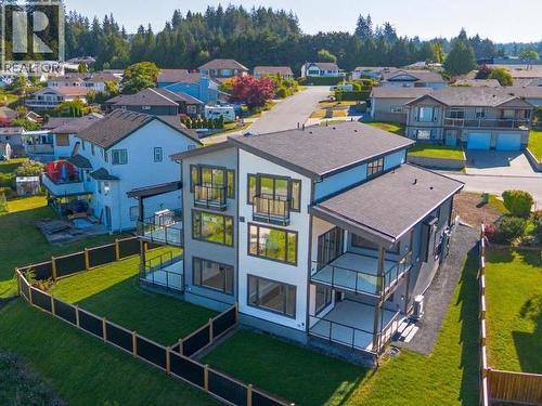 4835 Lesley Cres, Powell River, BC - Outdoor