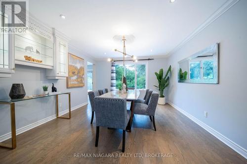 2 Aitken Circle, Markham (Unionville), ON - Indoor Photo Showing Dining Room