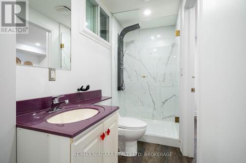 2 Aitken Circle, Markham (Unionville), ON - Indoor Photo Showing Bathroom