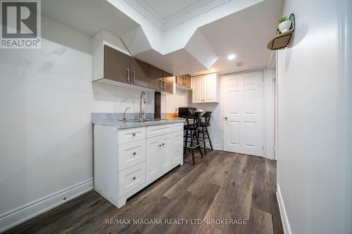 2 Aitken Circle, Markham (Unionville), ON - Indoor Photo Showing Kitchen