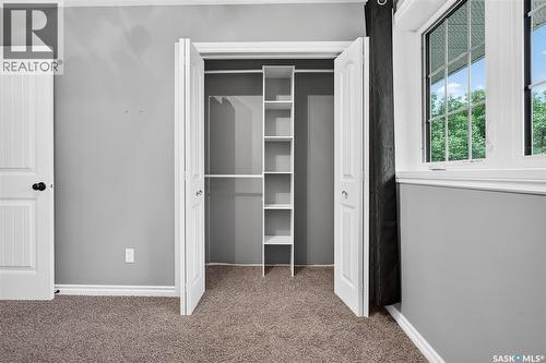 Campbell Acreage, Caron Rm No. 162, SK - Indoor
