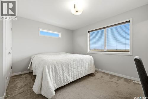 3886 Gee Crescent, Regina, SK - Indoor Photo Showing Bedroom