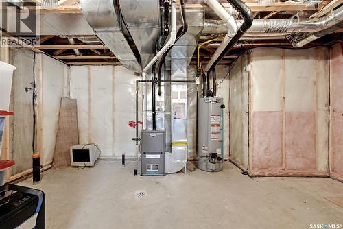 3886 Gee Crescent, Regina, SK - Indoor Photo Showing Basement