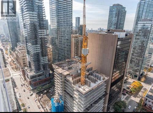 4206 - 501 YONGE STREET , Toronto, Ontario M4Y 1Y4 5