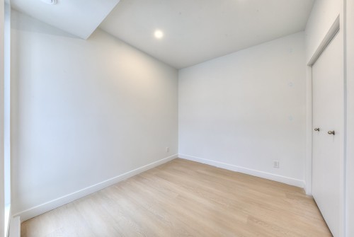 Chambre à coucher - 218-2630 Rue Notre-Dame O., Montréal (Le Sud-Ouest), QC - Indoor Photo Showing Other Room