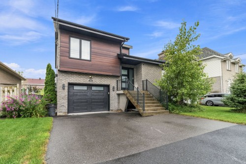 Façade - 407 Ch. Des Prairies, Brossard, QC - Outdoor