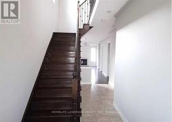 77 REYNOLDS CRESCENT Aurora, ON L4G 0J1
