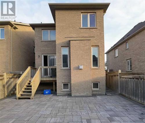 77 Reynolds Crescent, Aurora, ON - Outdoor With Exterior