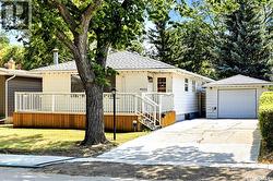 4023 McPhail AVENUE  Regina, SK S4S 1G1
