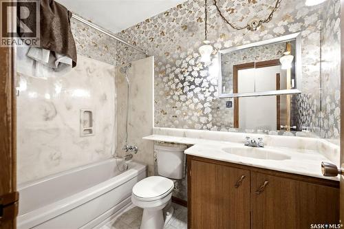 4023 Mcphail Avenue, Regina, SK - Indoor Photo Showing Bathroom