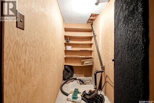4023 Mcphail Avenue, Regina, SK - Indoor