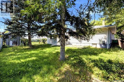 4023 Mcphail Avenue, Regina, SK - Outdoor