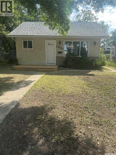 1841 York Street, Regina, SK - Outdoor