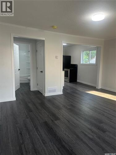 1841 York Street, Regina, SK - Indoor