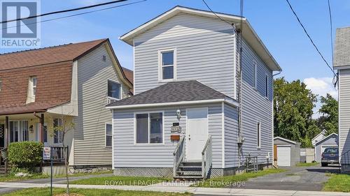 20 1/2 Lawrence Avenue, Cornwall, ON - Outdoor With Facade
