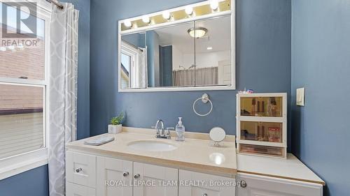 20 1/2 Lawrence Avenue, Cornwall, ON - Indoor Photo Showing Bathroom