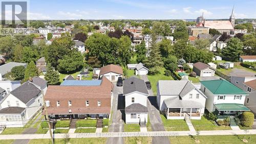 20 1/2 Lawrence Avenue, Cornwall, ON - Outdoor