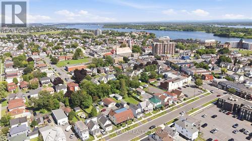 20 1/2 Lawrence Avenue, Cornwall, ON - Outdoor With Body Of Water With View