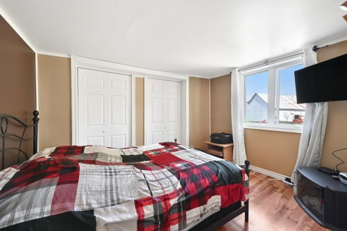 Chambre à coucher principale - 89 Route 222, Sainte-Christine, QC 