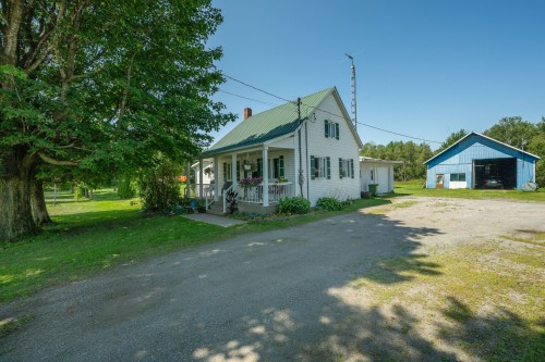 Façade - 89 Route 222, Sainte-Christine, QC 