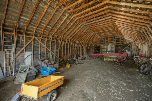 Garage - 89 Route 222, Sainte-Christine, QC 