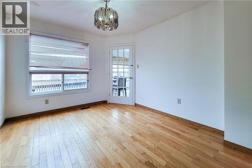 126 Fairington Crescent, Hamilton, ON - Indoor Photo Showing Other Room