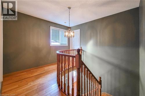 126 Fairington Crescent, Hamilton, ON - Indoor Photo Showing Other Room