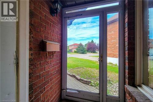 126 Fairington Crescent, Hamilton, ON - Indoor