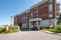 604-1390 Rue Palerme  Brossard, QC J4W 0A2