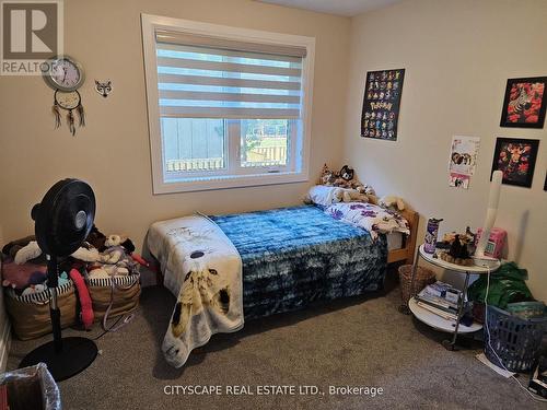 274 Bell Street, Ingersoll, ON - Indoor Photo Showing Bedroom