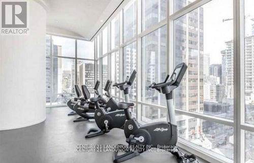 2612 - 1 Bloor Street E, Toronto, ON - Indoor Photo Showing Gym Room