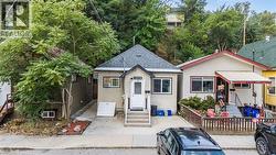 1220 Tamarac Avenue Trail, BC V1R 4J1