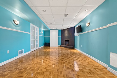 Salle familiale - 3255 Rue Beaulieu, Brossard, QC - Indoor Photo Showing Other Room