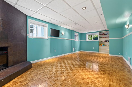 Salle familiale - 3255 Rue Beaulieu, Brossard, QC - Indoor Photo Showing Other Room